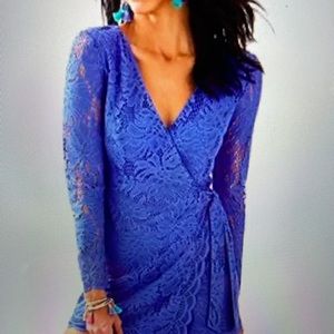 NWT Lilly Pulitzer Beckon Blue Paradise Found Lace Tiki Wrap Romper Size Medium